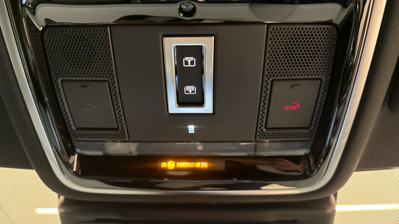 Land Rover Range Rover Velar 2.0 D200 MHEV Dynamic SE 5dr Auto Diesel Estate